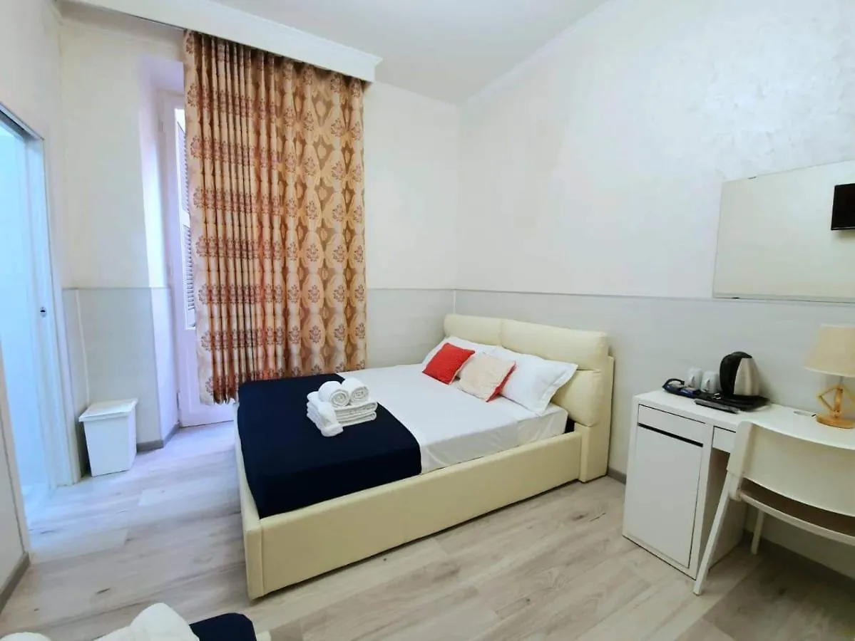 Pensionat Oscar Suite Home Rom